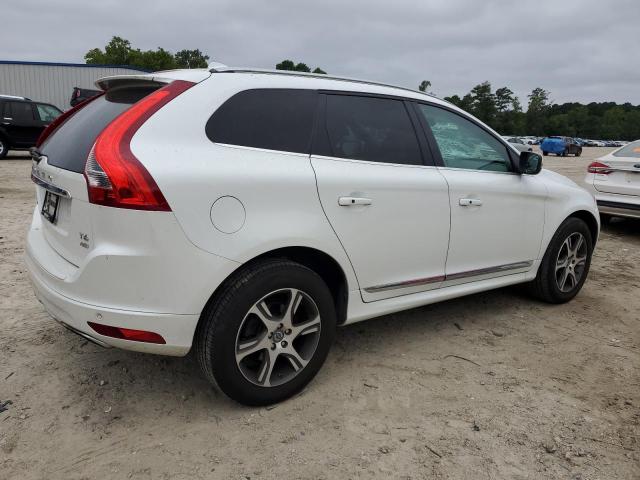 2015 VOLVO XC60 T6 PR YV4902RK4F2665856