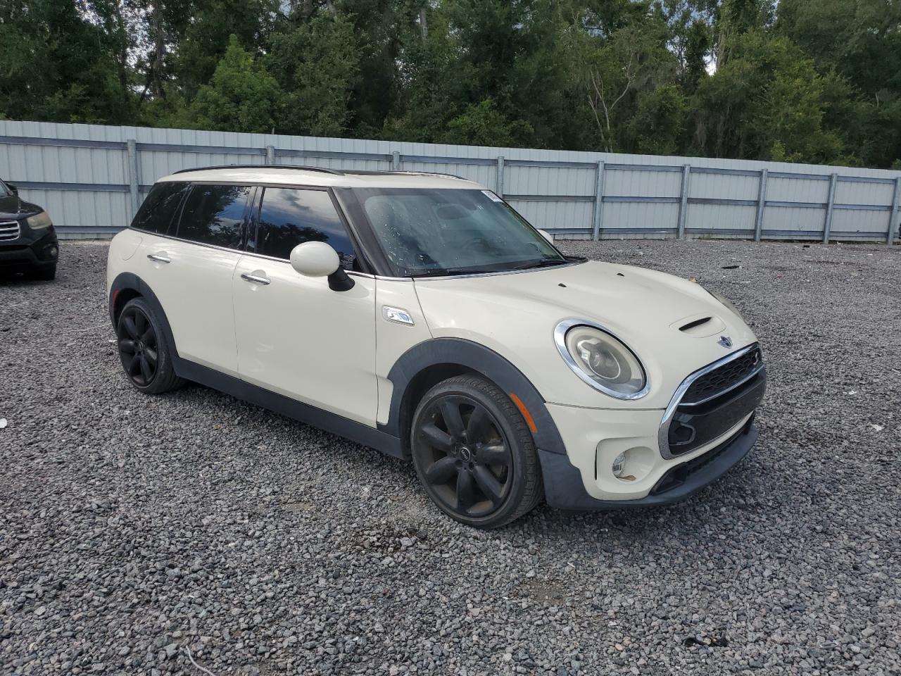 MINI COOPER S CLUBMAN