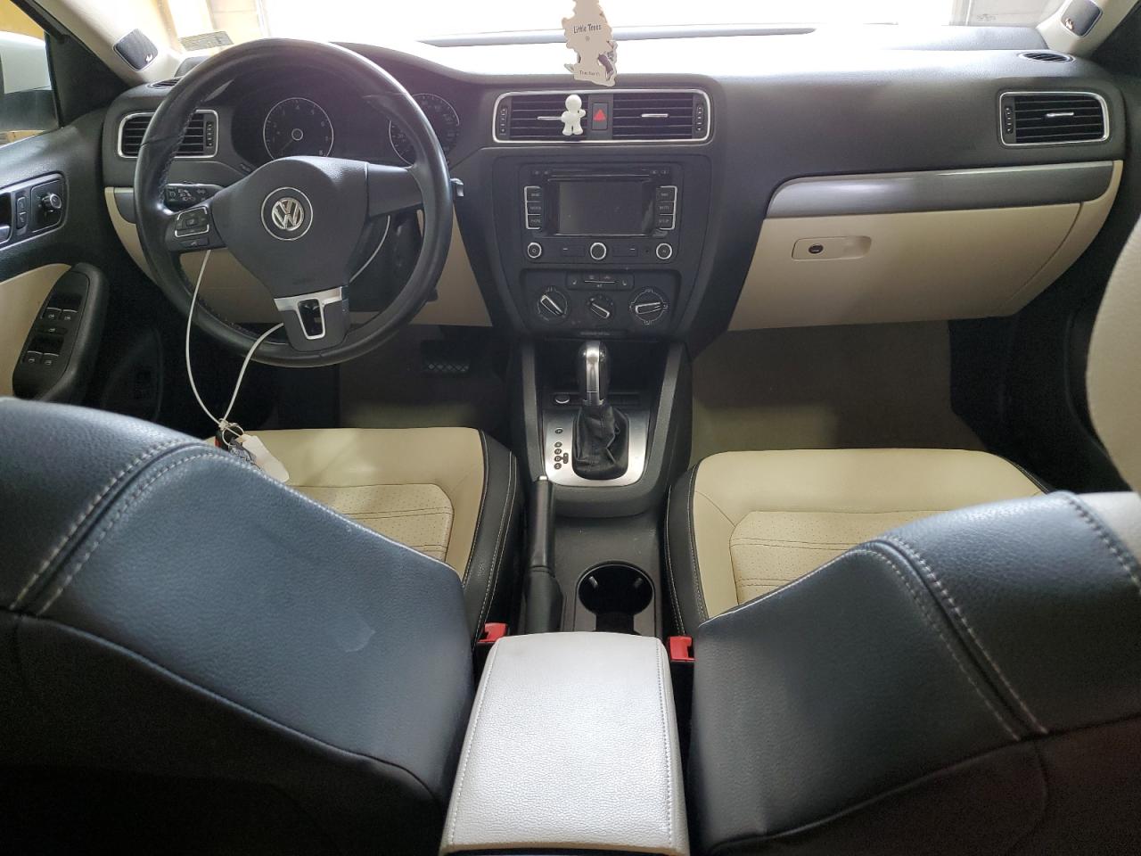 VOLKSWAGEN JETTA SEL