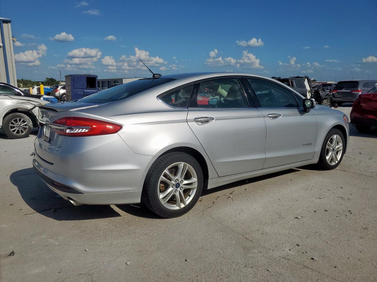 FORD FUSION SE HYBRID