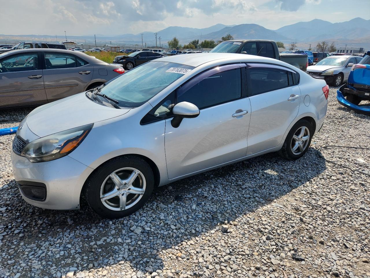 KIA RIO LX