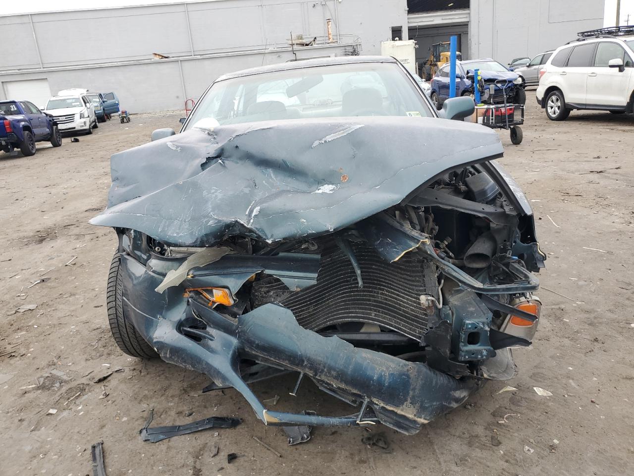 Lot #3302748015 1996 TOYOTA CAMRY DX