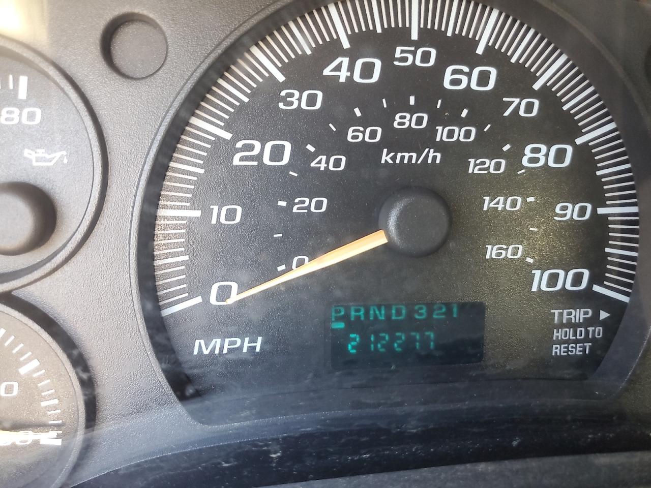 Lot #3210850931 2004 CHEVROLET EXPRESS G2