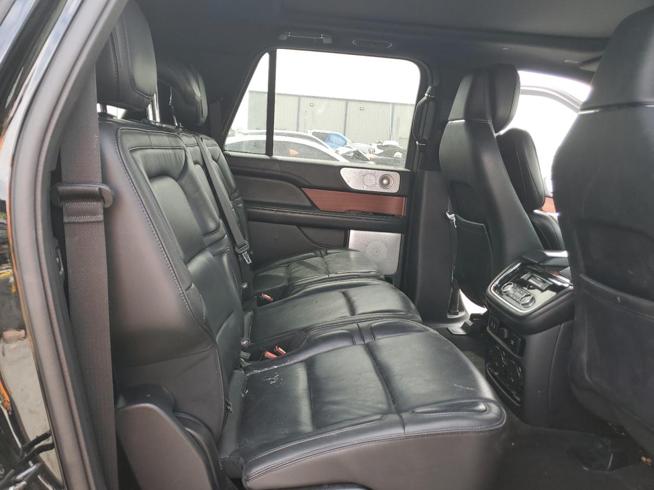 LINCOLN NAVIGATOR L RESERVE