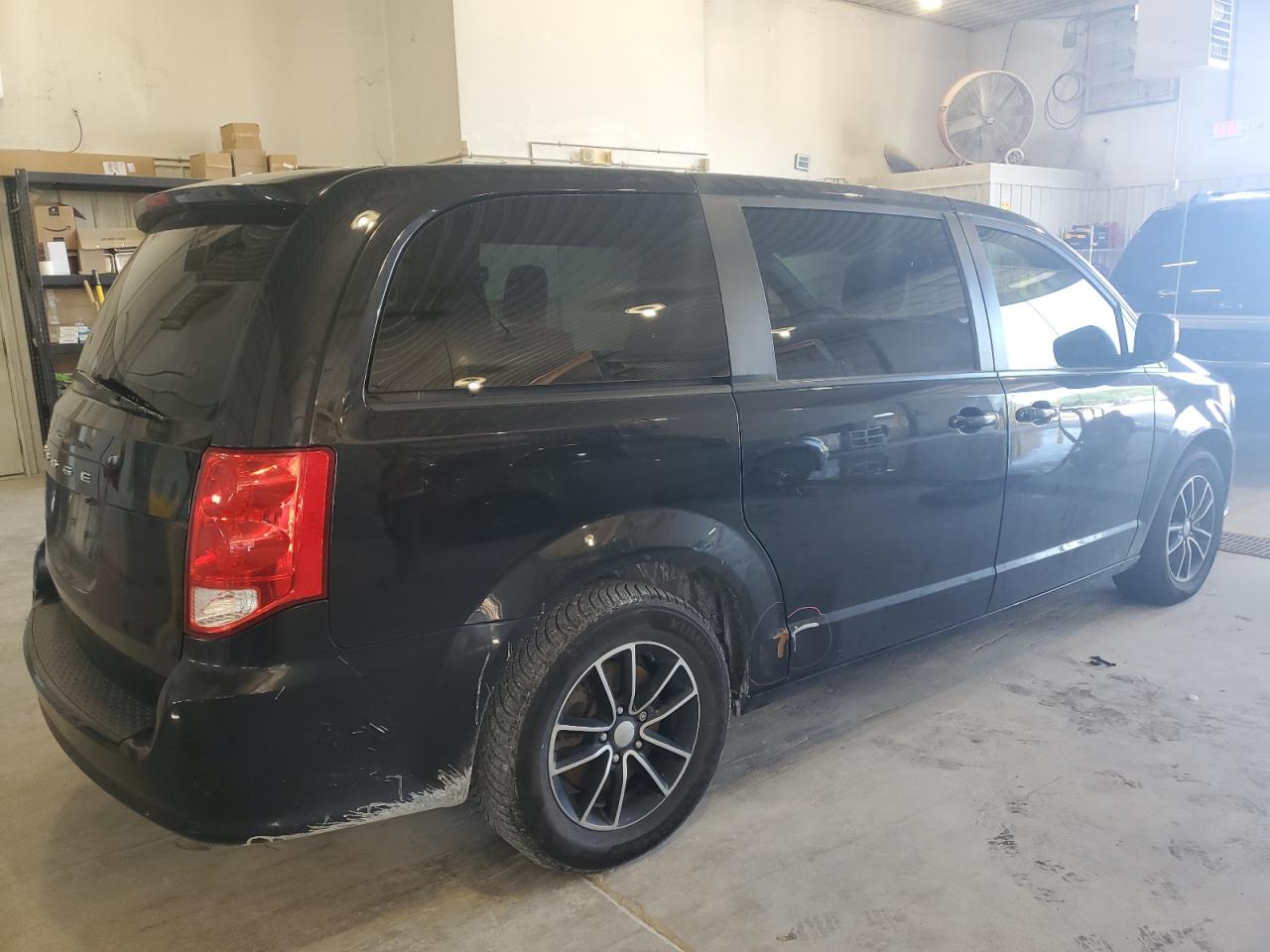 DODGE GRAND CARAVAN SE