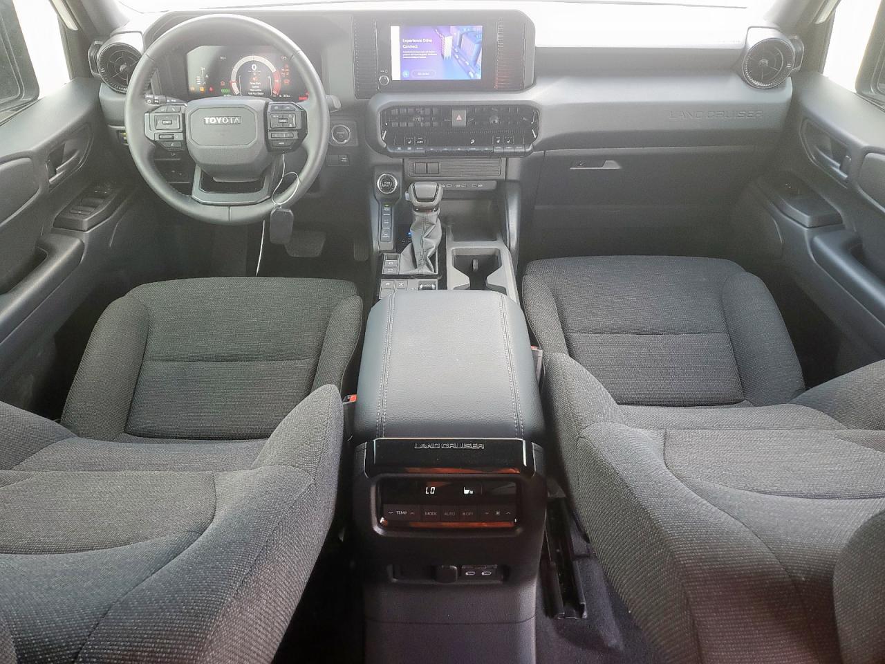 TOYOTA LAND CRUISER BASE