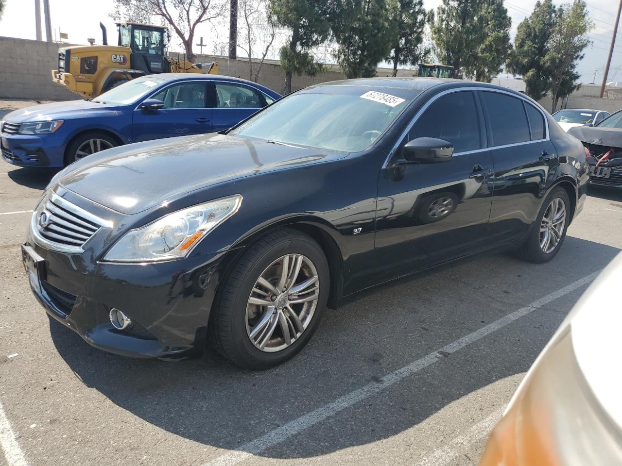 INFINITI Q40