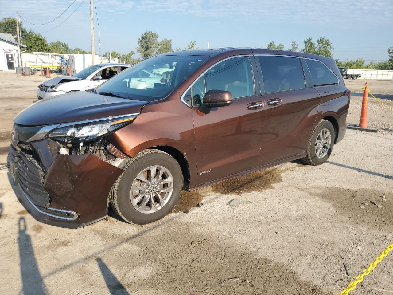 TOYOTA SIENNA XLE