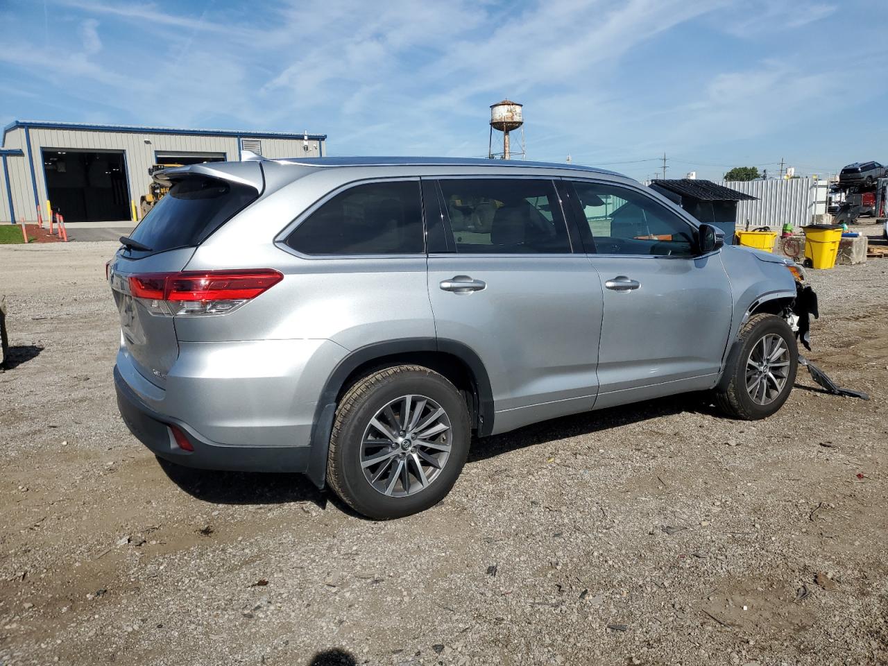 TOYOTA HIGHLANDER SE