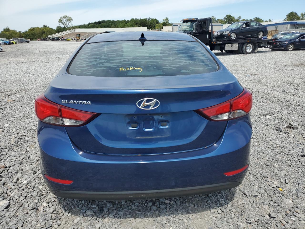 HYUNDAI ELANTRA SE