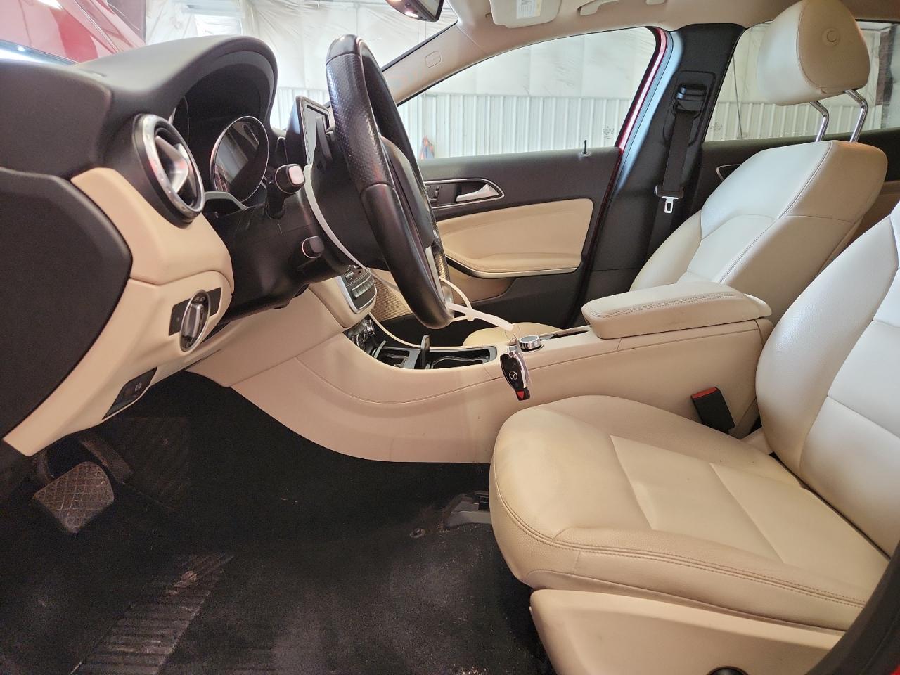 MERCEDES-BENZ GLA-CLASS 250 4MATIC