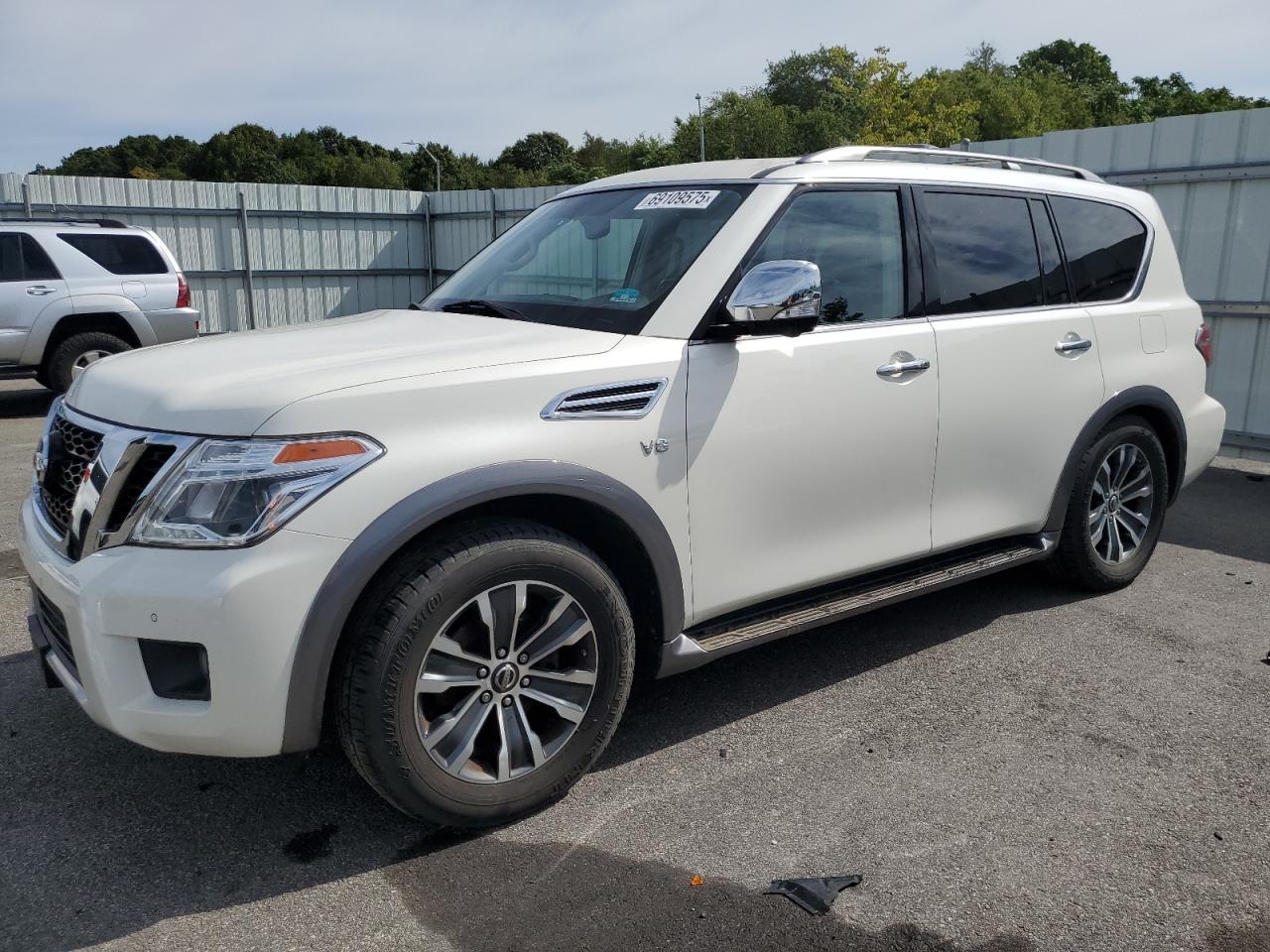 NISSAN ARMADA SV