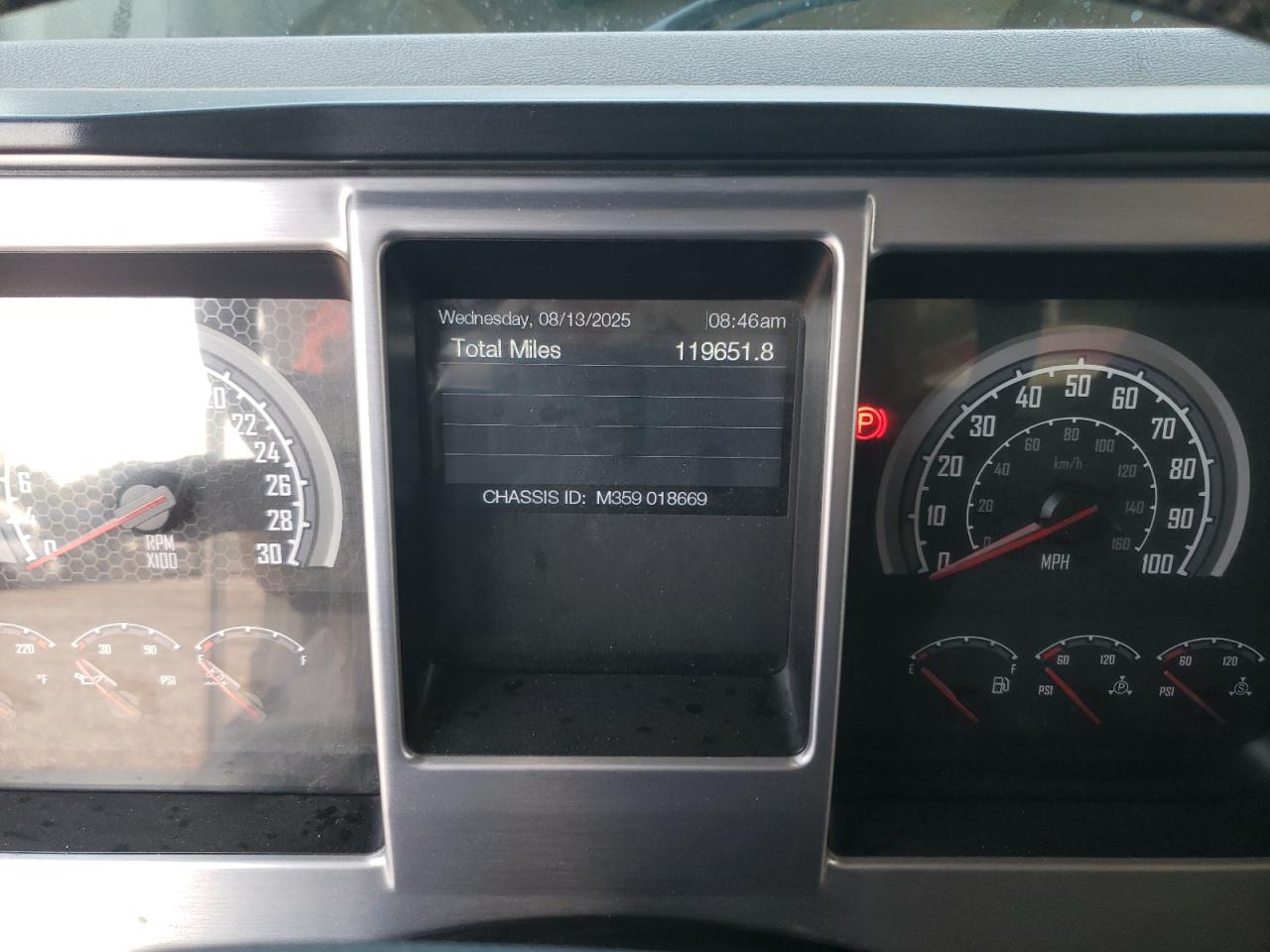 Lot #3315905136 2020 MACK GRANITE