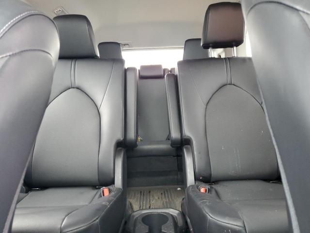 2024 TOYOTA GRAND HIGH 5TDACAB56RS020046