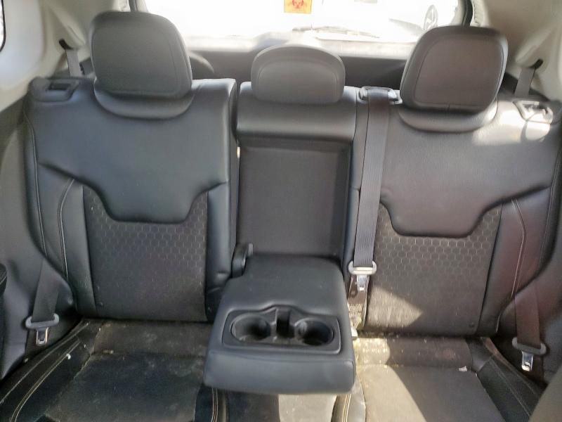 2018 JEEP COMPASS LATITUDE 3C4NJDBB5JT222904