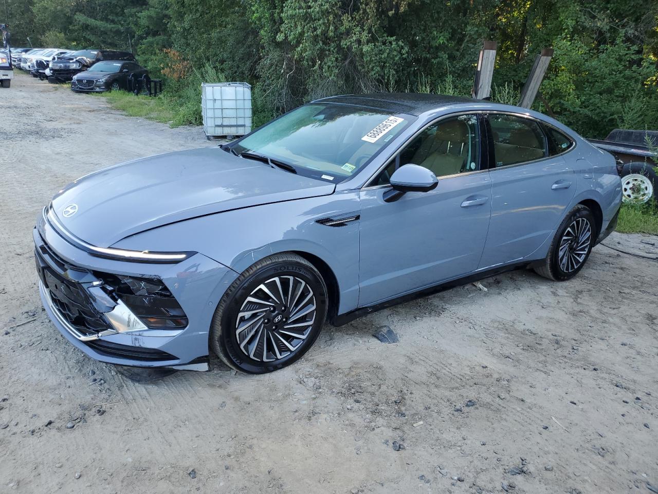 HYUNDAI SONATA HYBRID