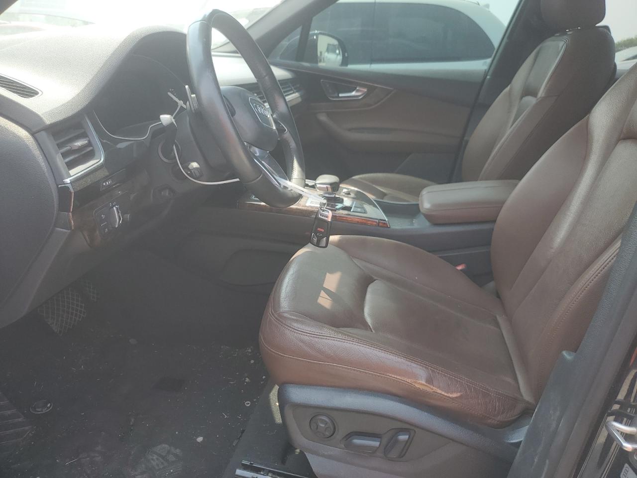 AUDI Q7 PREMIUM PLUS