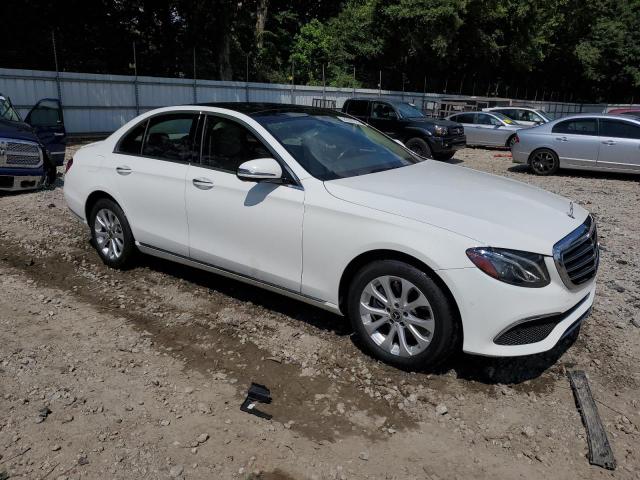 2019 MERCEDES-BENZ E 300 4MAT - WDDZF4KB1KA556204