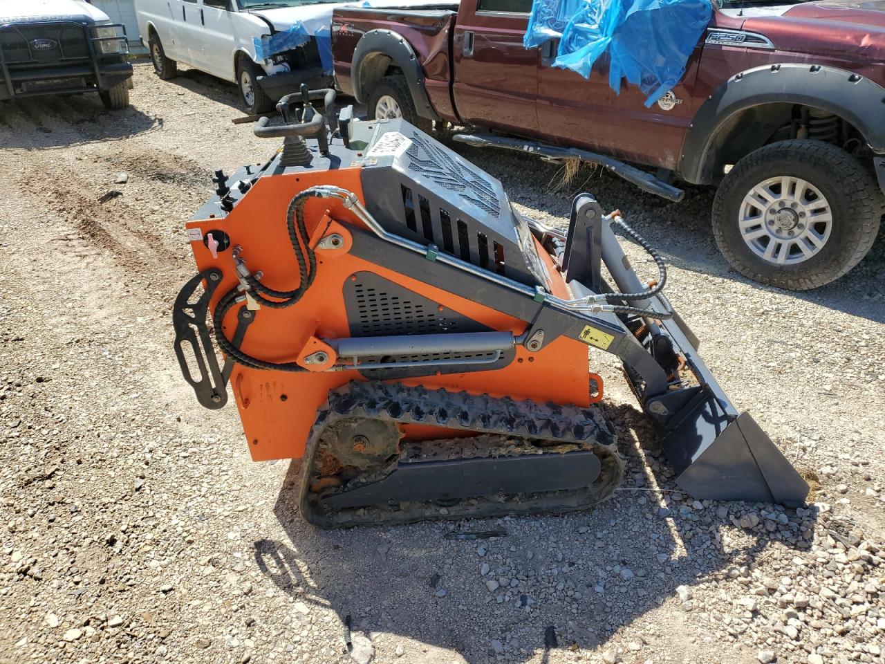 Lot #3260443560 2023 MINS HT 360 13.