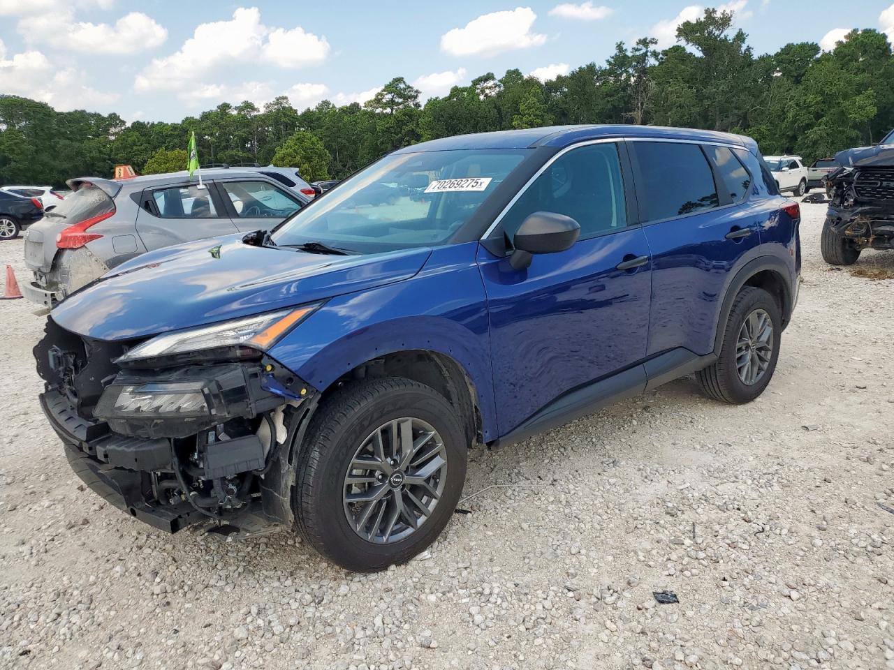 NISSAN ROGUE S