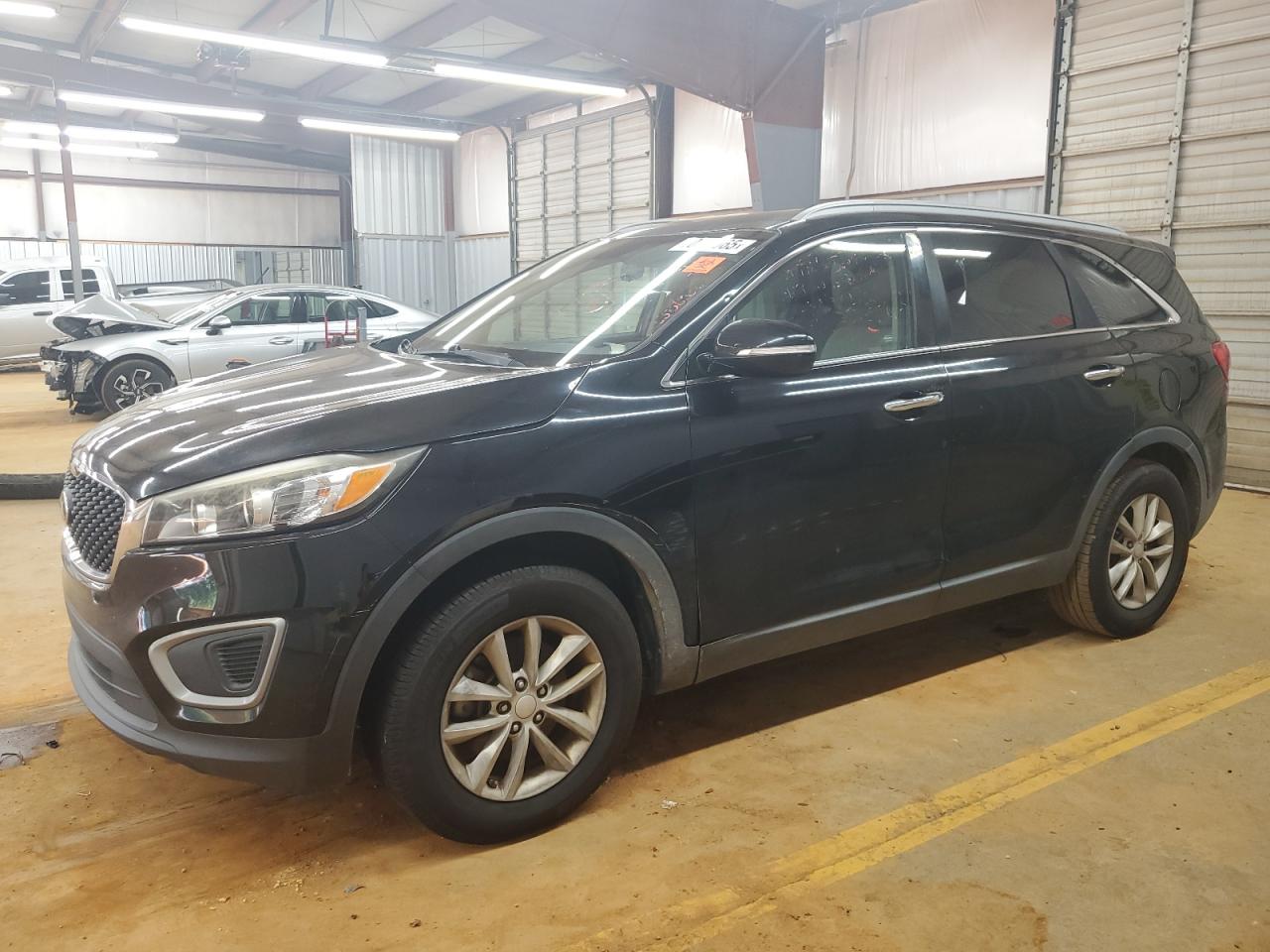 KIA SORENTO LX