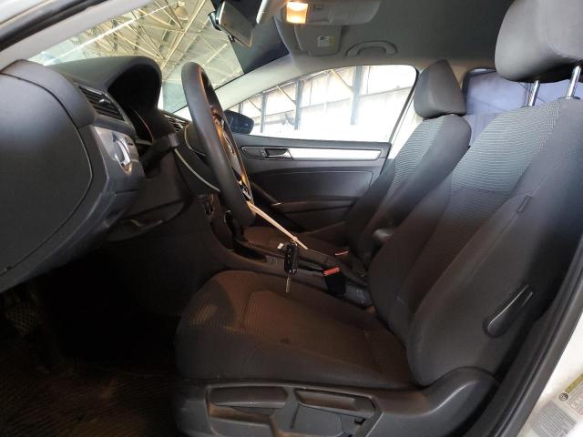 2017 VOLKSWAGEN PASSAT S - 1VWAT7A36HC006924