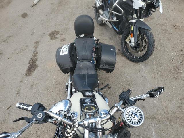 2011 HARLEY-DAVIDSON FLSTN 1HD1JD510BB047996