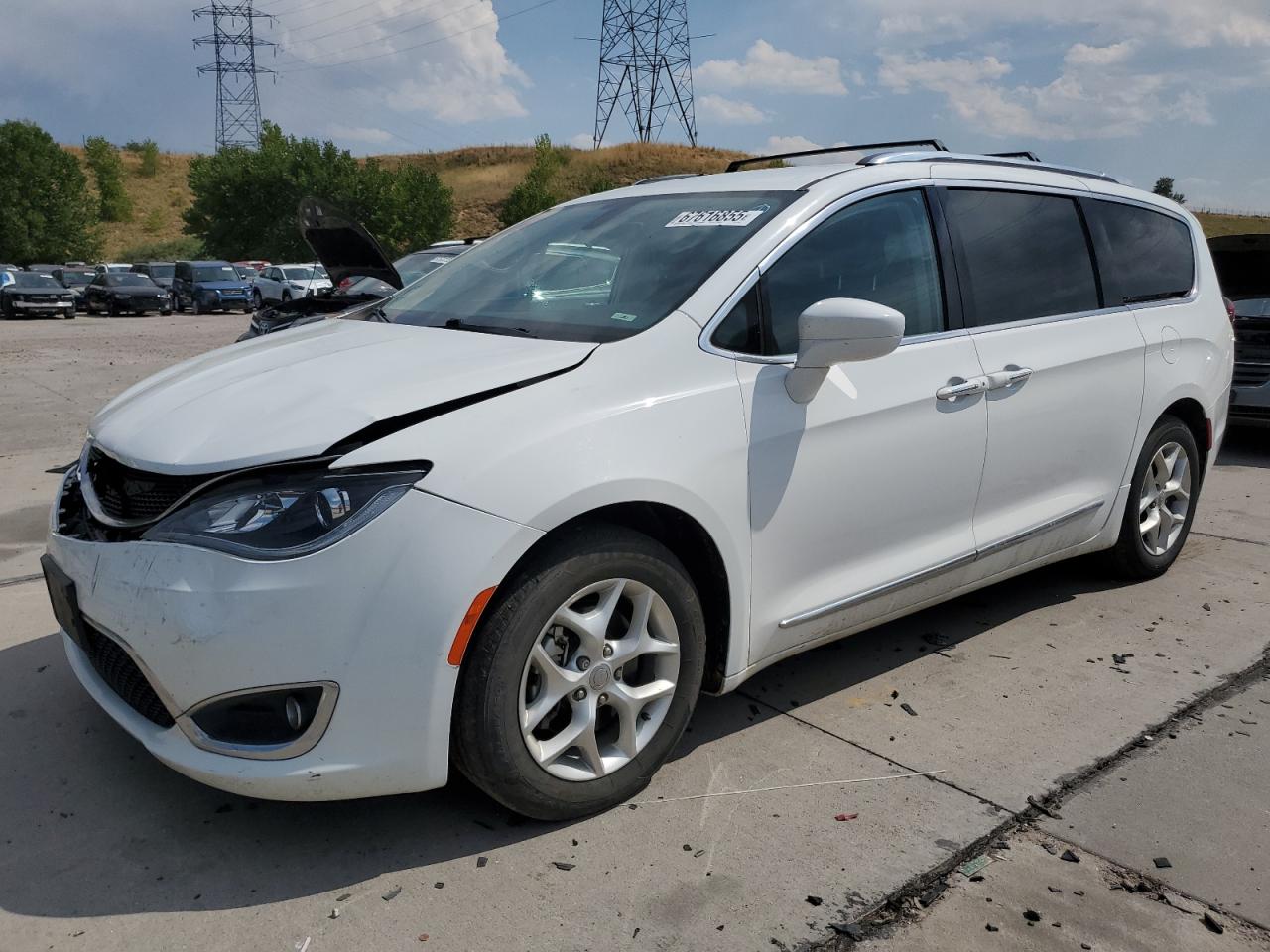 CHRYSLER PACIFICA TOURING L