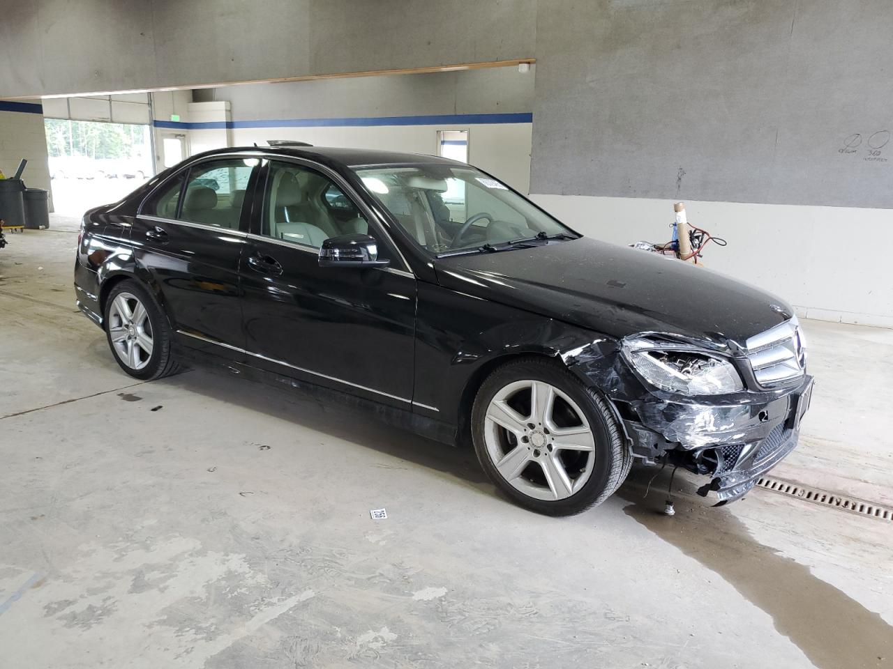 MERCEDES-BENZ C-CLASS 300 4MATIC