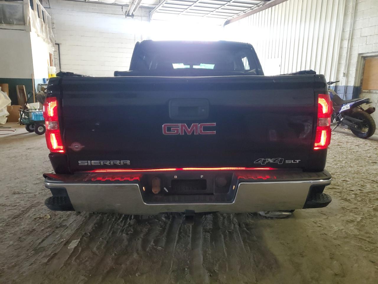 GMC SIERRA K1500 SLT