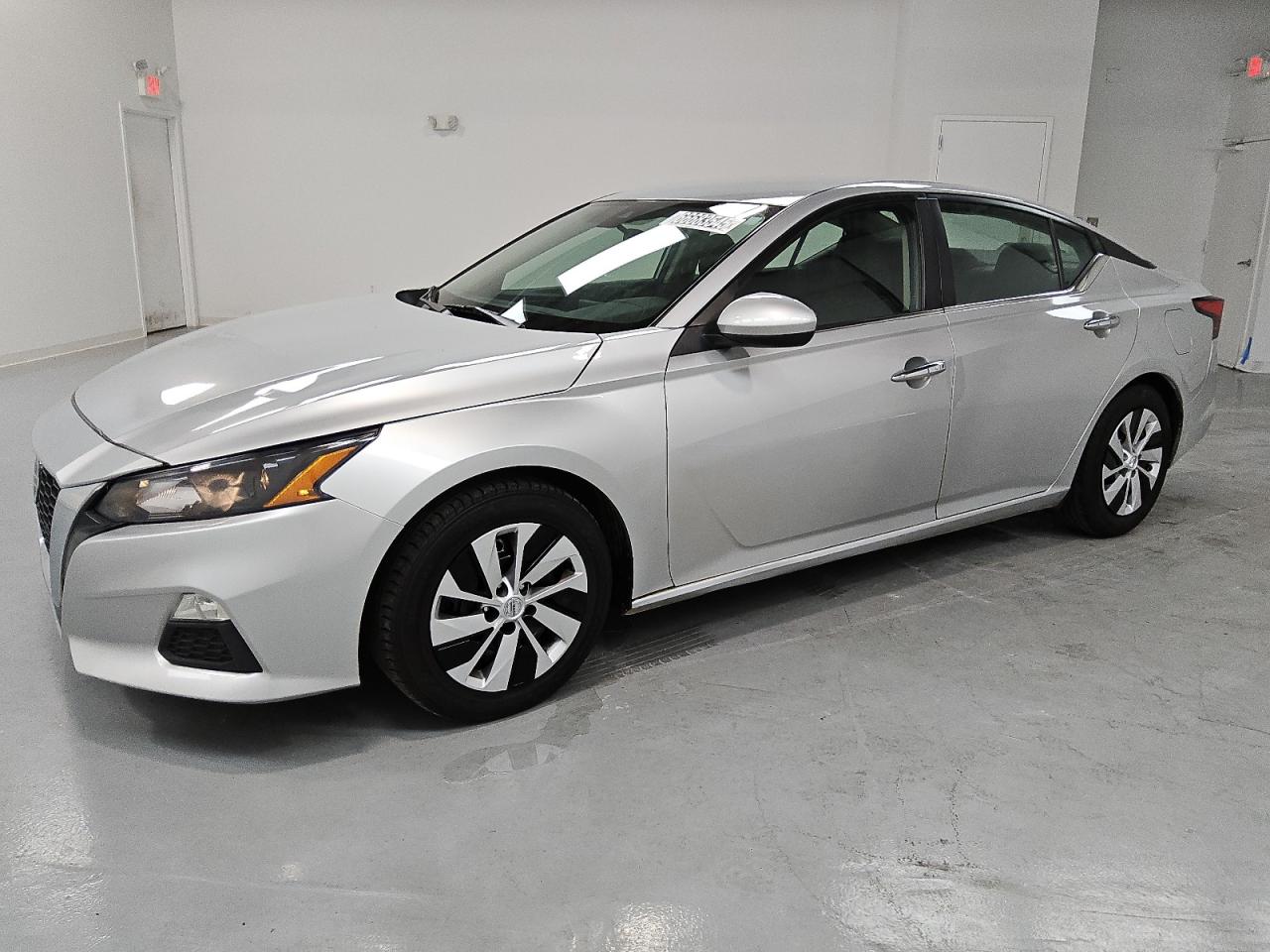 NISSAN ALTIMA S