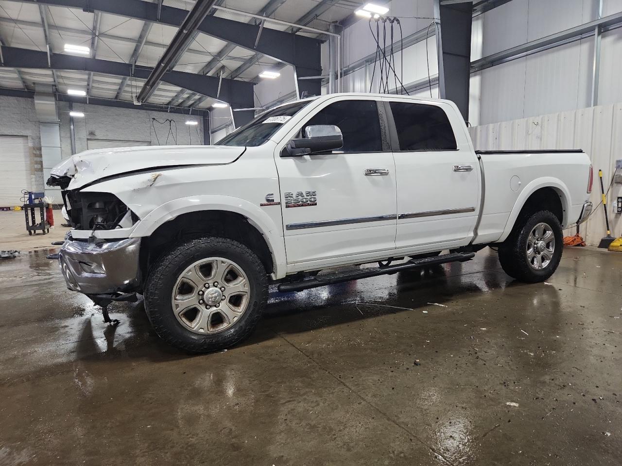 RAM 2500 LARAMIE