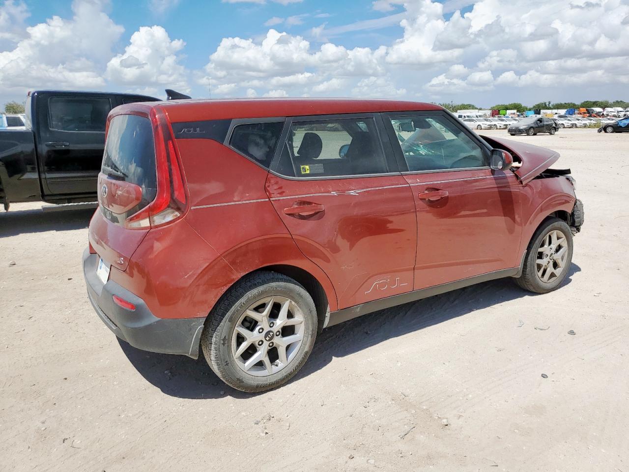 KIA SOUL LX