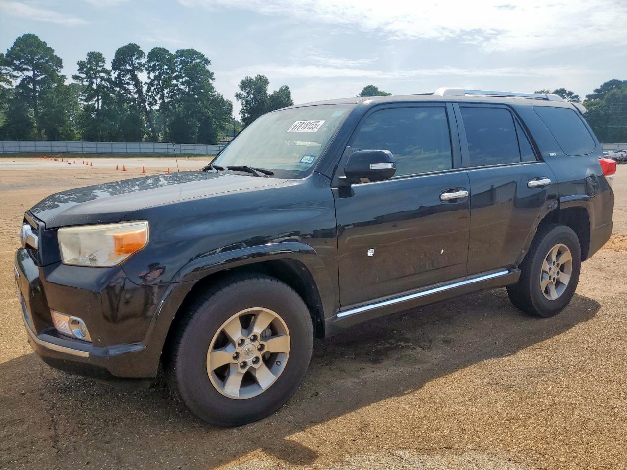 TOYOTA 4RUNNER SR5