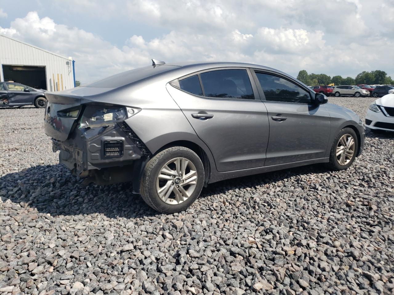 HYUNDAI ELANTRA SEL