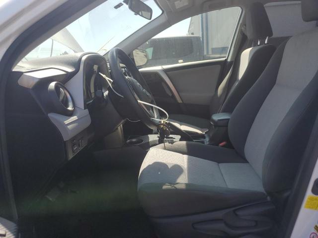 2015 TOYOTA RAV4 LE - JTMZFREV4FD050531