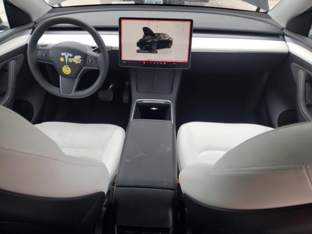 2024 TESLA MODEL Y 7SAYGDEE9RF105146