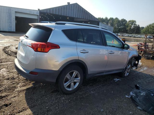 2015 TOYOTA RAV4 XLE 2T3WFREV4FW173168