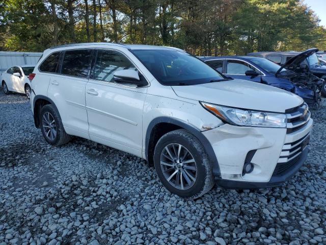 2018 TOYOTA HIGHLANDER 5TDJZRFH8JS550492