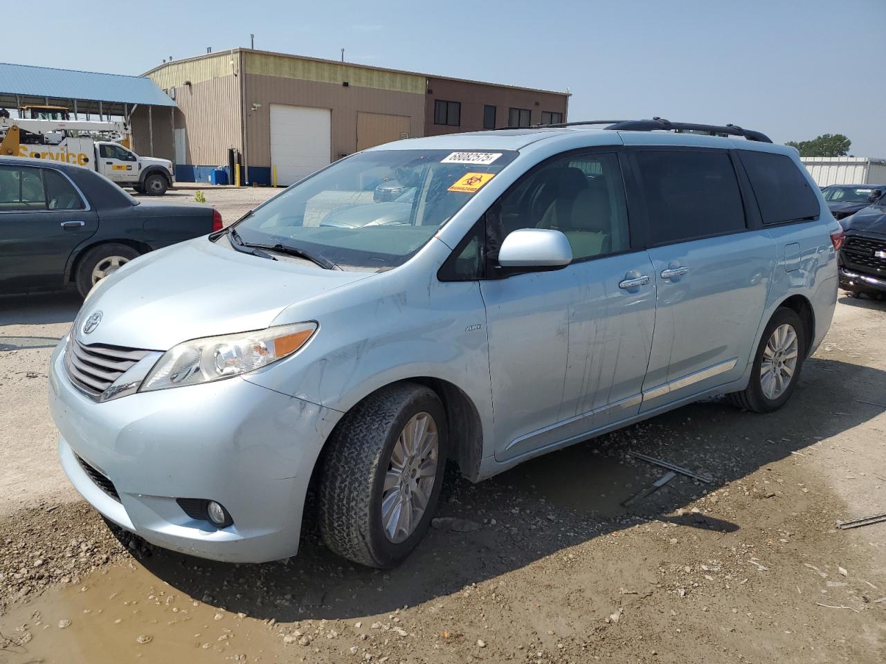 TOYOTA SIENNA XLE