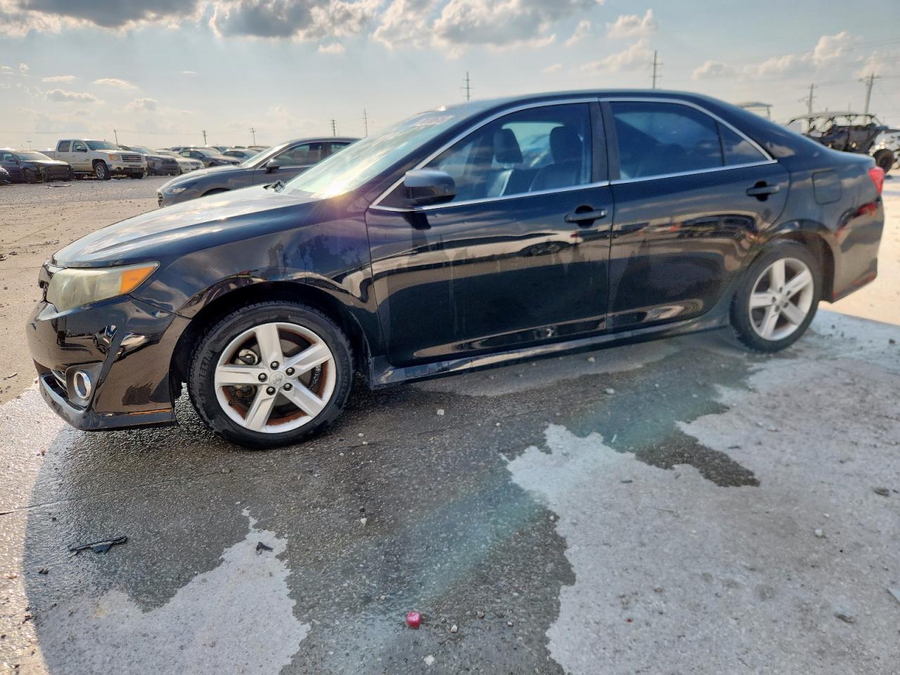 TOYOTA CAMRY L