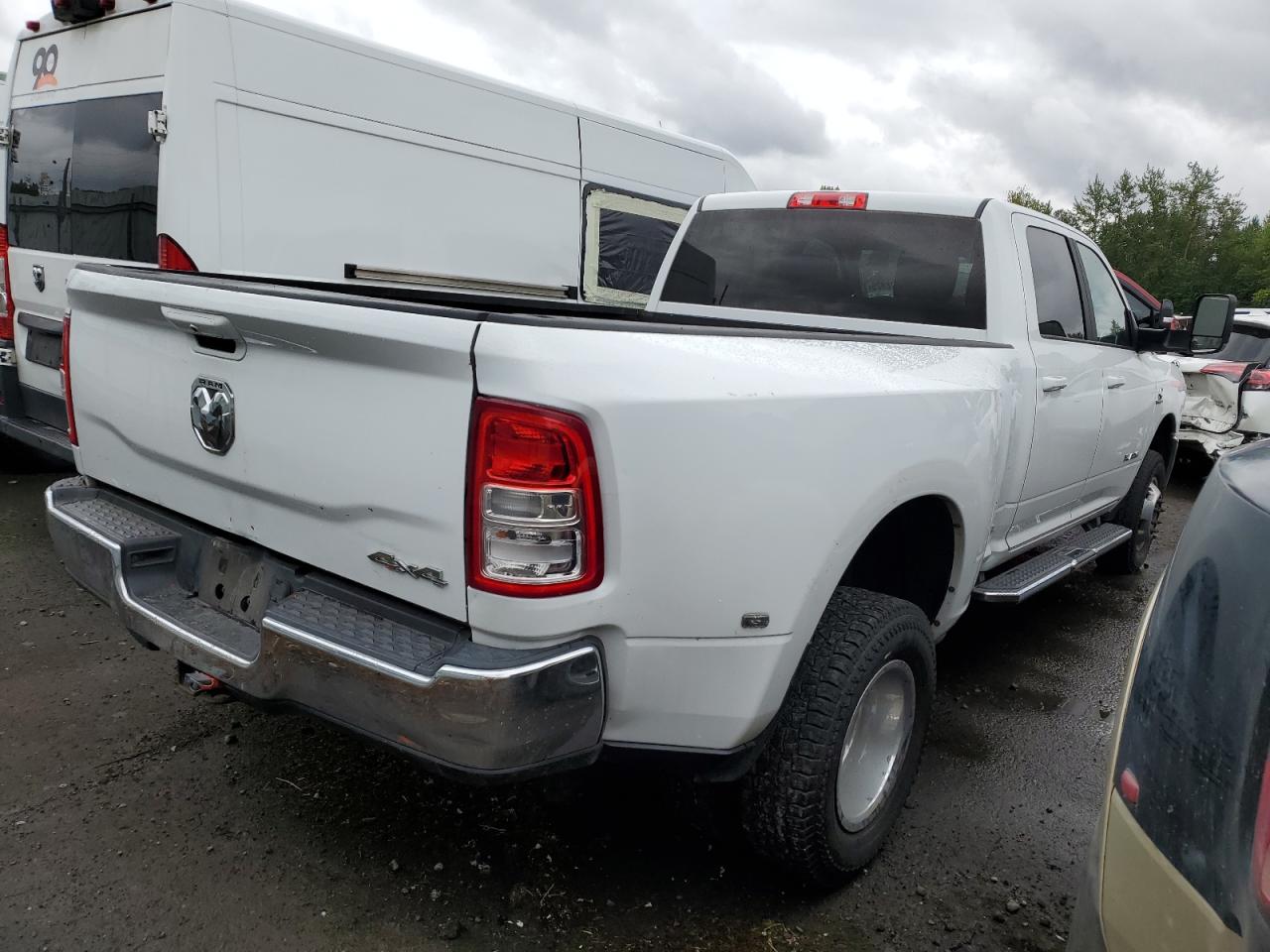 RAM 3500 BIG HORN