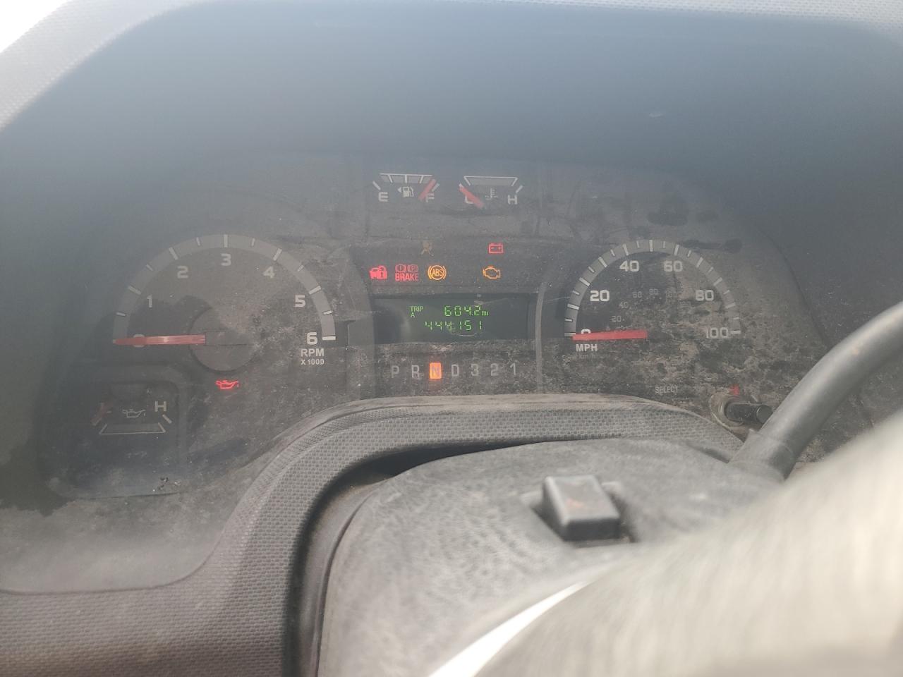 FORD ECONOLINE E450 SUPER DUTY CUTAWAY VAN