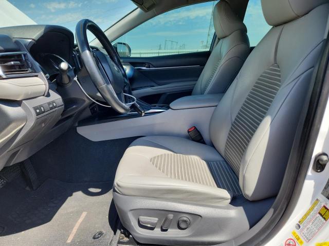 2018 TOYOTA CAMRY L 4T1B11HK6JU575596