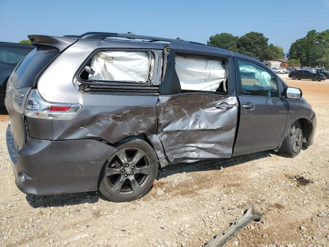 2017 TOYOTA SIENNA SE 5TDXZ3DC6HS888398