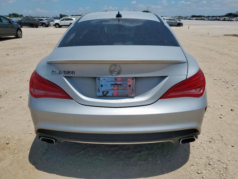 2016 MERCEDES-BENZ CLA 250 WDDSJ4EB1GN321202