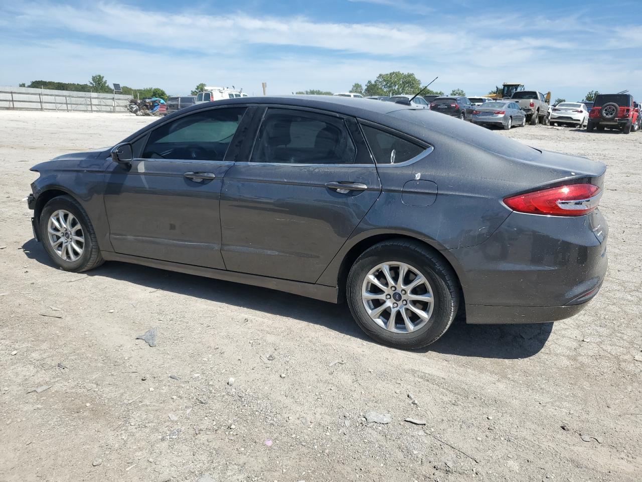 FORD FUSION S