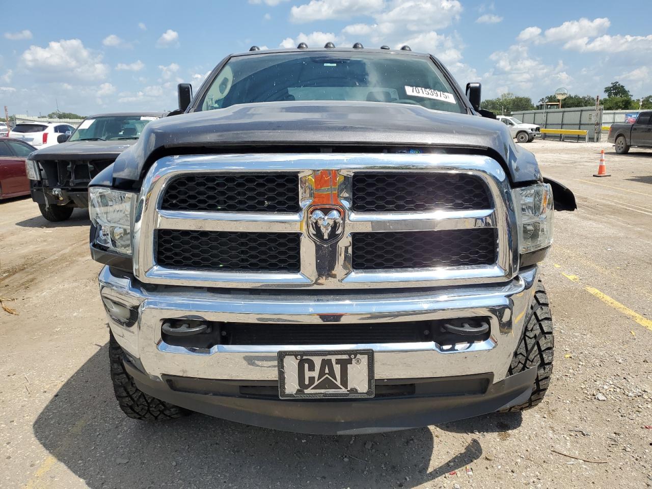 Lot #3288772745 2018 RAM 2500 ST