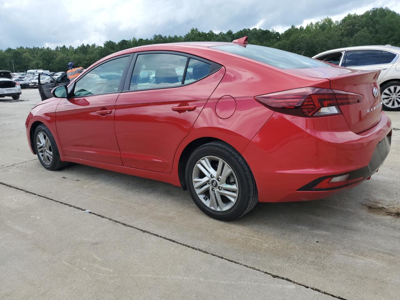 HYUNDAI ELANTRA SEL
