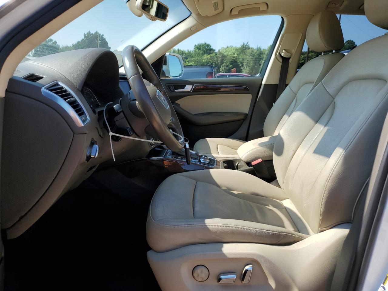 AUDI Q5 PREMIUM PLUS